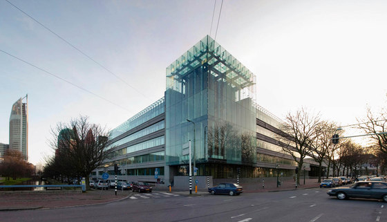 Renovation of Ministry of Finance building | Edificio de Oficinas | Meyer en Van Schooten Architecten (MVSA)